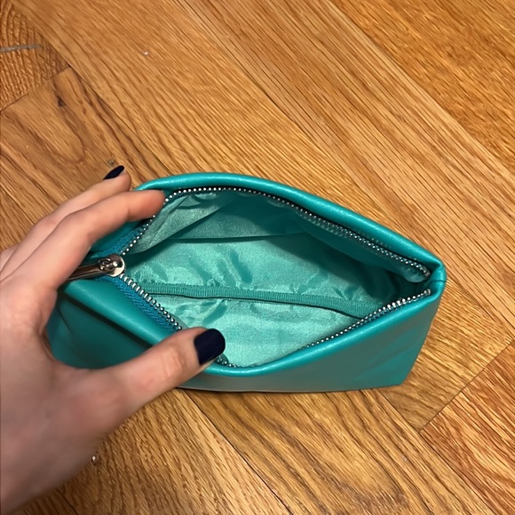 Omorovicza pouch - Picture 3 of 3